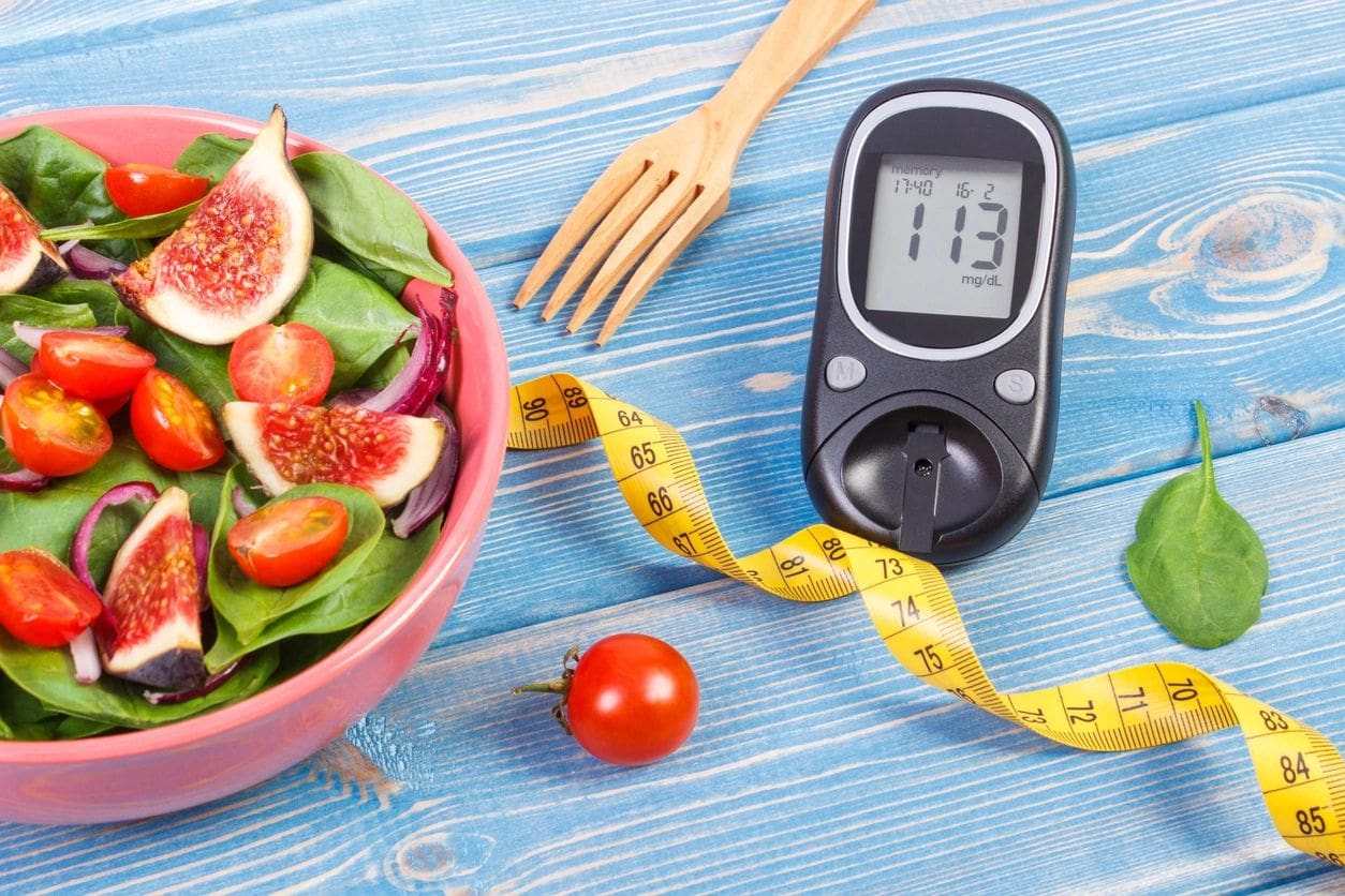 fm=f_V88nZxo Fruit and vegetable salad, glucose meter with result of measurement sugar level and tape measure, concept of diabetes, diet, slimming, healthy lifestyles and nutrition (Fruit and vegetable salad, glucose meter with result of measurement sugar level an SSUCv3H4sIAAAAAAAEAH1RQU7DMBC8I/GHyOdGIrVLEs4IiQPiARUHx7u0S10vsp0iVPXv2EkjfEDcMjM7k531+famqsSgAxnxUJ0zSpisHUP0OhK7RN+trjwCRfakbSYzd5kUEaKOY8CQI66U0RF3aXYmr/7lP9sZV4swicmRJPHEDJV2UD16cgexKibCOOSJFwoGrdUOeQxi0S+rf0Jfhw80MfyV9hzYpl3hN2j+eFtK6x068z1VKyp7t